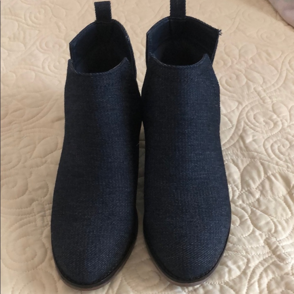 Olivia Miller Ankle boots in dark Demi